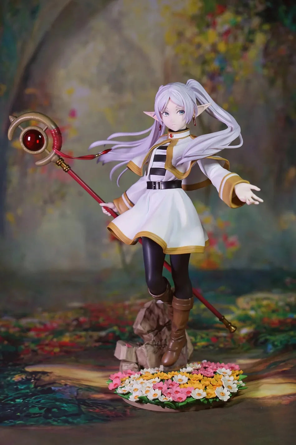 Hot 23cm Frieren: Beyond Journey's End Anime Figure Limit Frieren Action Figure Luminasta Frieren Figurine Collection Model Toy