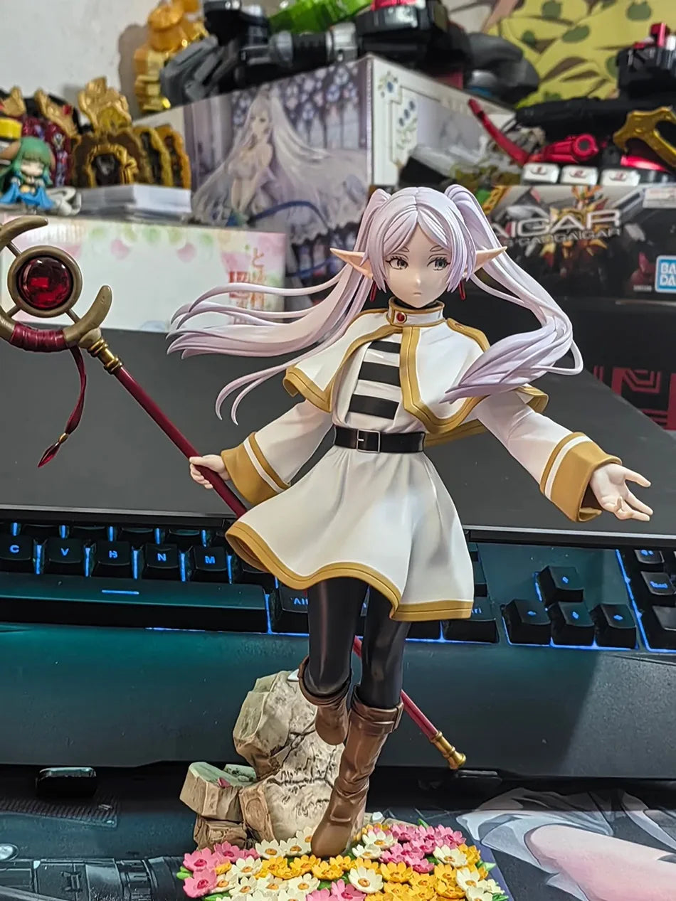 Hot 23cm Frieren: Beyond Journey's End Anime Figure Limit Frieren Action Figure Luminasta Frieren Figurine Collection Model Toy