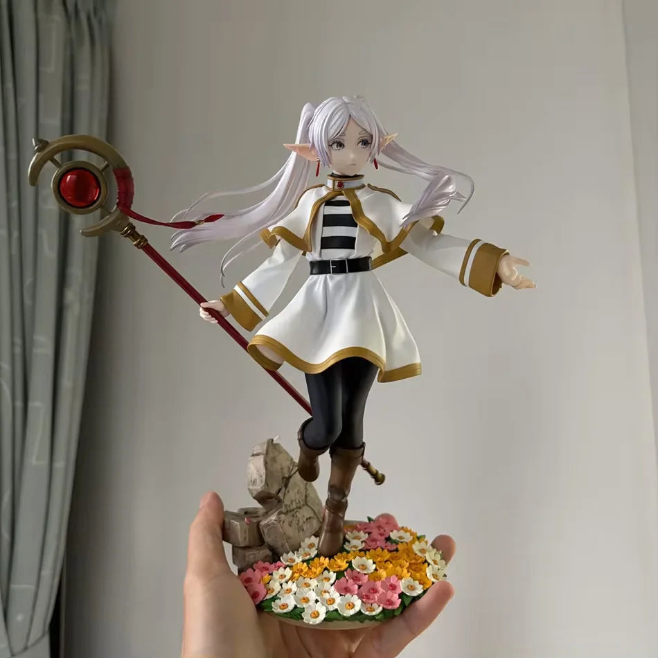 Hot 23cm Frieren: Beyond Journey's End Anime Figure Limit Frieren Action Figure Luminasta Frieren Figurine Collection Model Toy