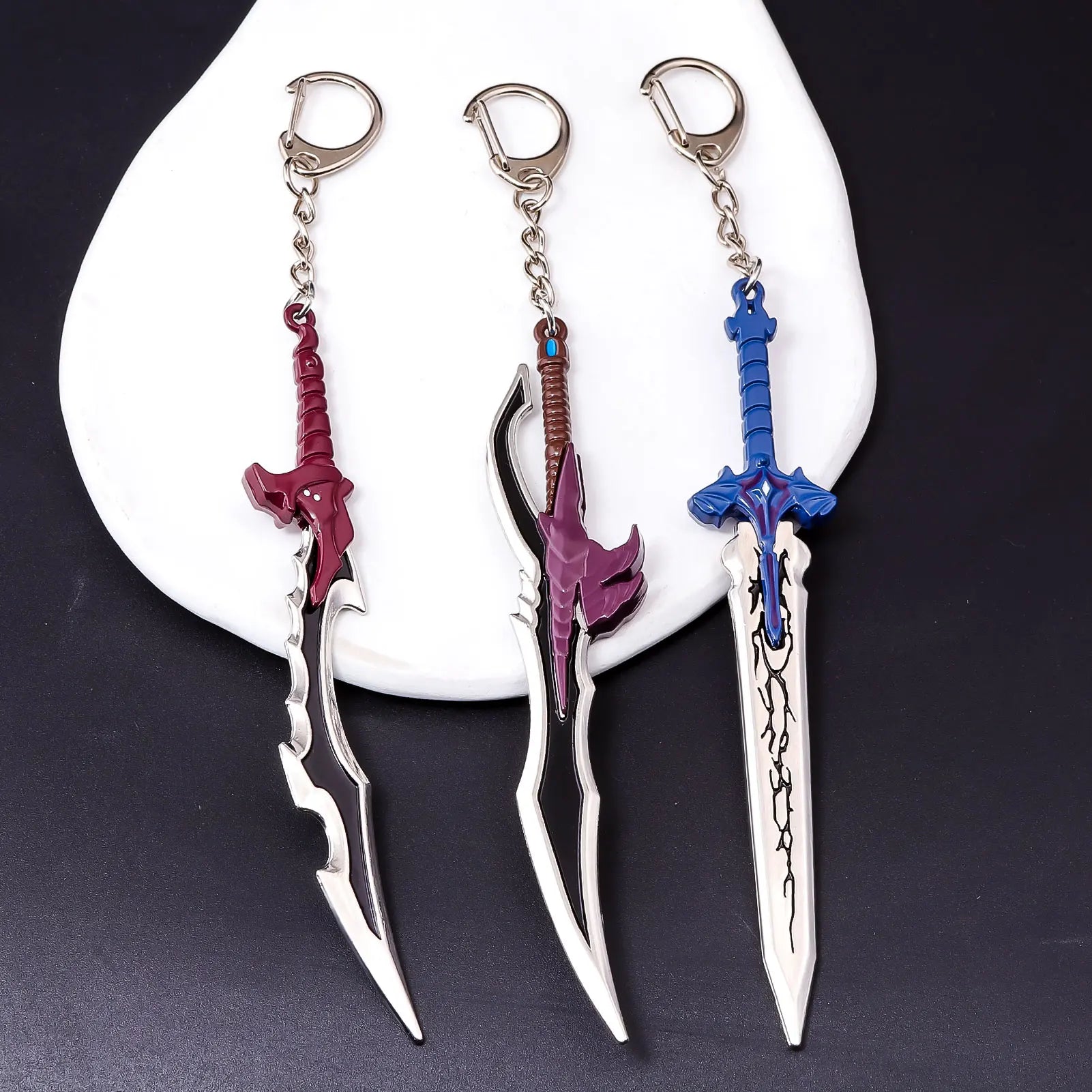 Game Solo Leveling Keychain Strongest Hunter Cheng Xiaoyu Knight Killer Fangs Baruka Metal Weapon Model Collection Value Gift